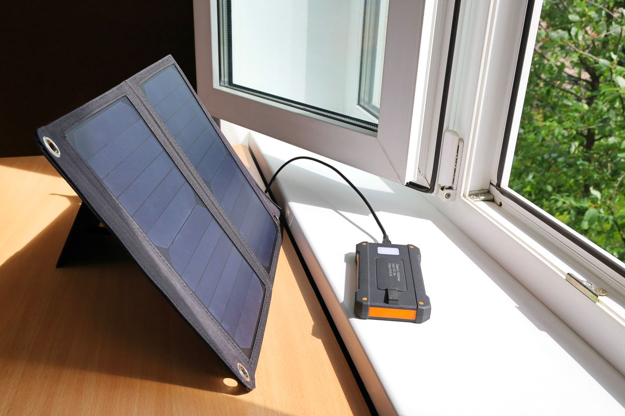 petits-panneaux-solaires-batterie